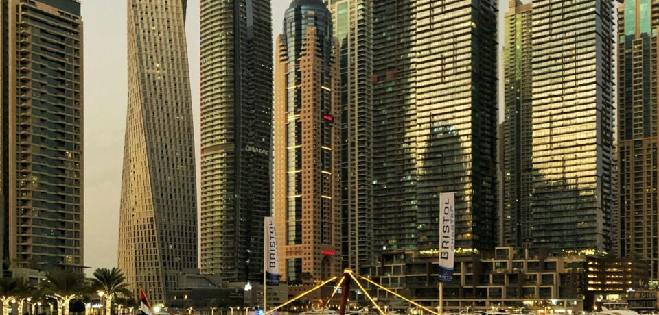 victor-malyushev-j7CCVNDGOQs-unsplash